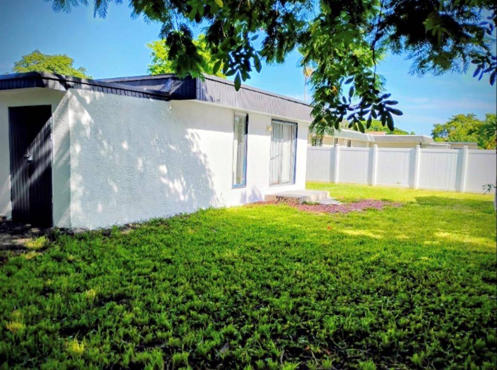 Tamarac, FL 33321,Address not disclosed