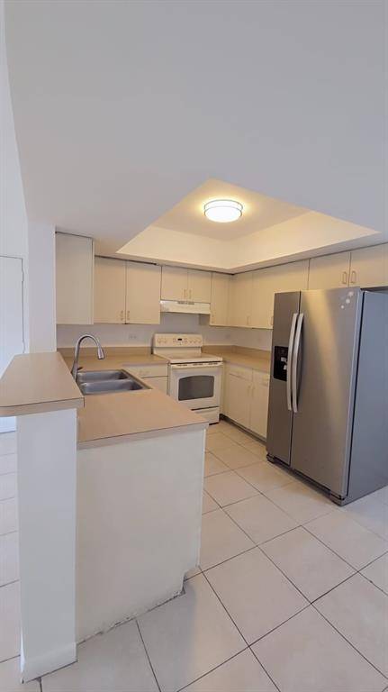 Hollywood, FL 33021,3640 N 56th Ave #412