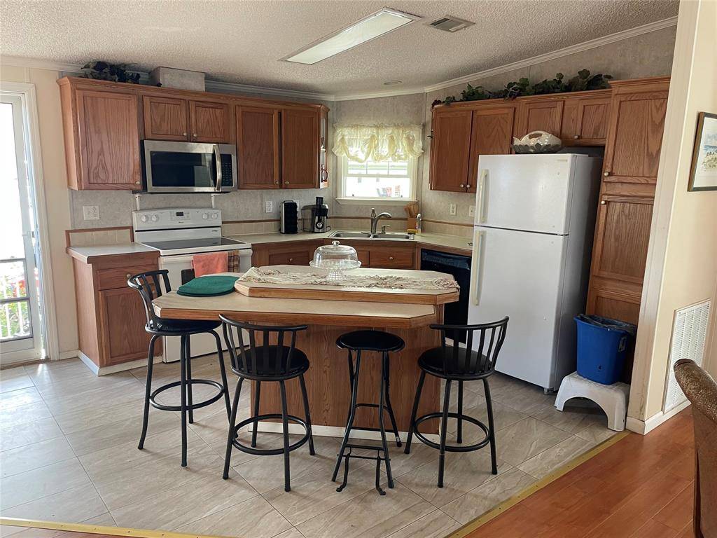 Davie, FL 33324,2090 SW 85th Ave