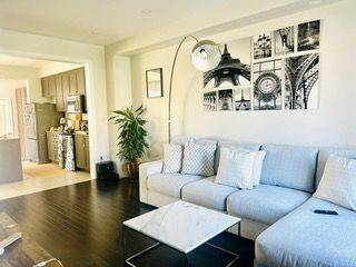 Vaughan, ON L4H 3Z8,107 East's Corners BLVD