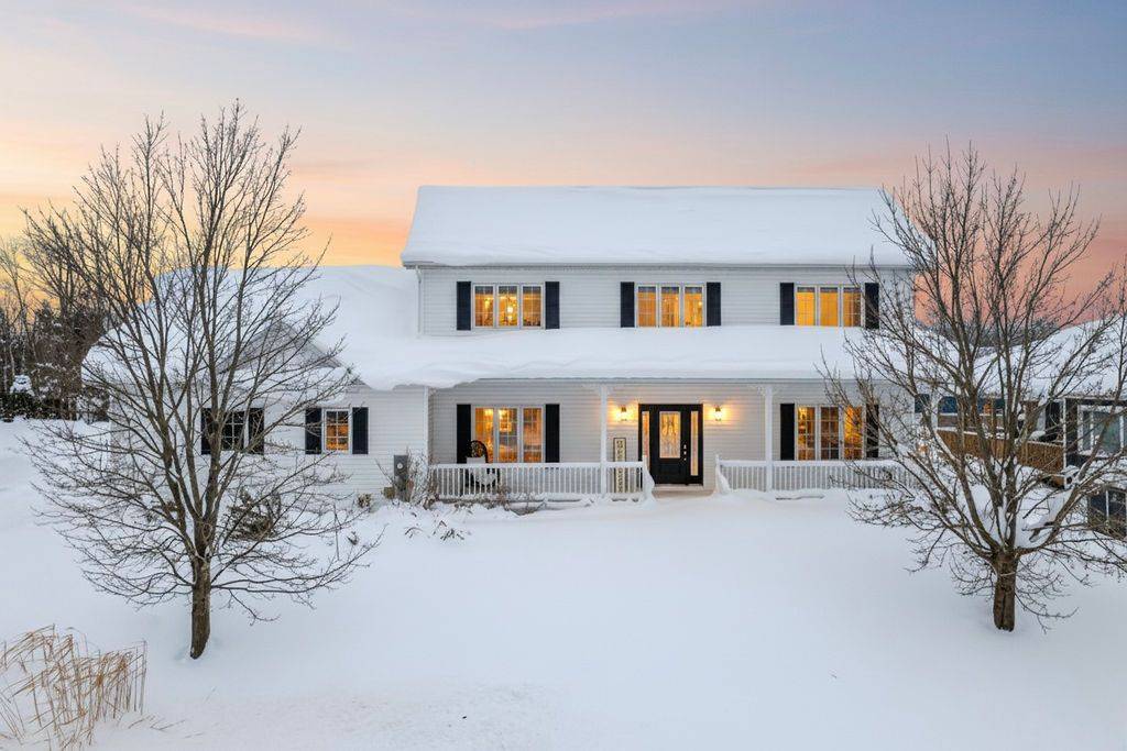 Oro-medonte, ON L0K 1N0,3 BRECHIN CRES