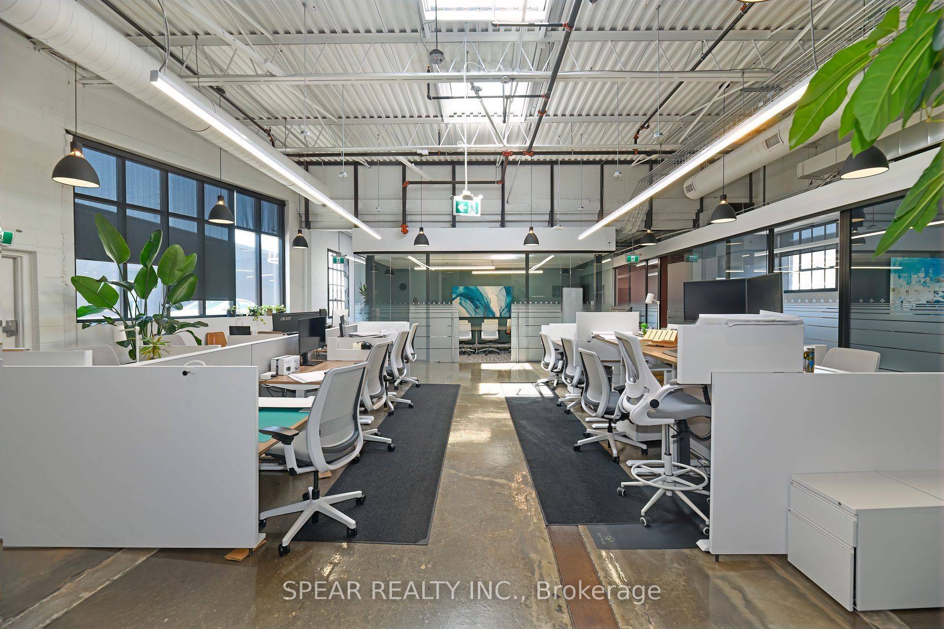 Toronto W08, ON M8Z 2S6,39 Advance RD