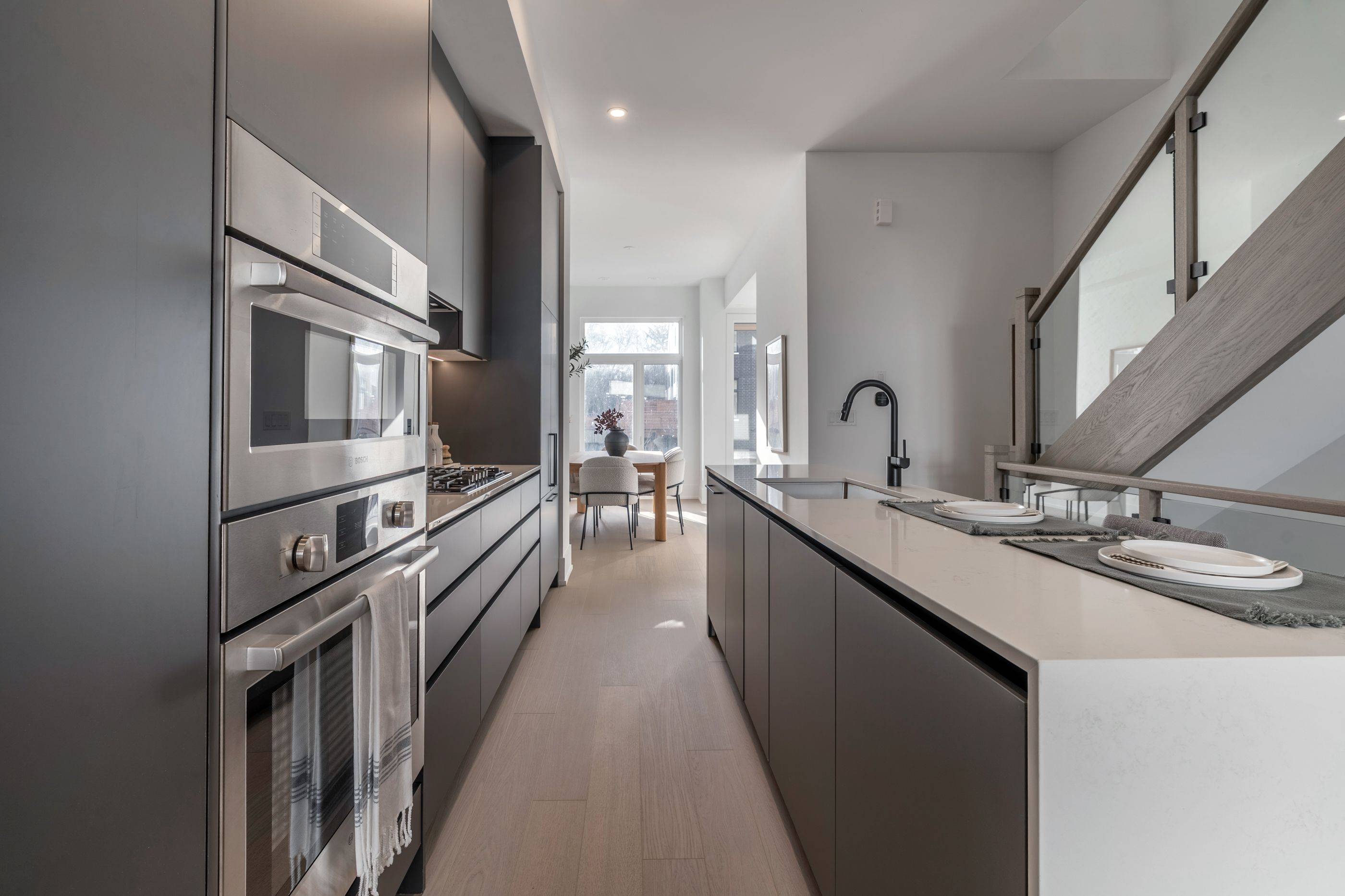 Mississauga, ON L5H 0B2,35 Lou Parsons WAY #59