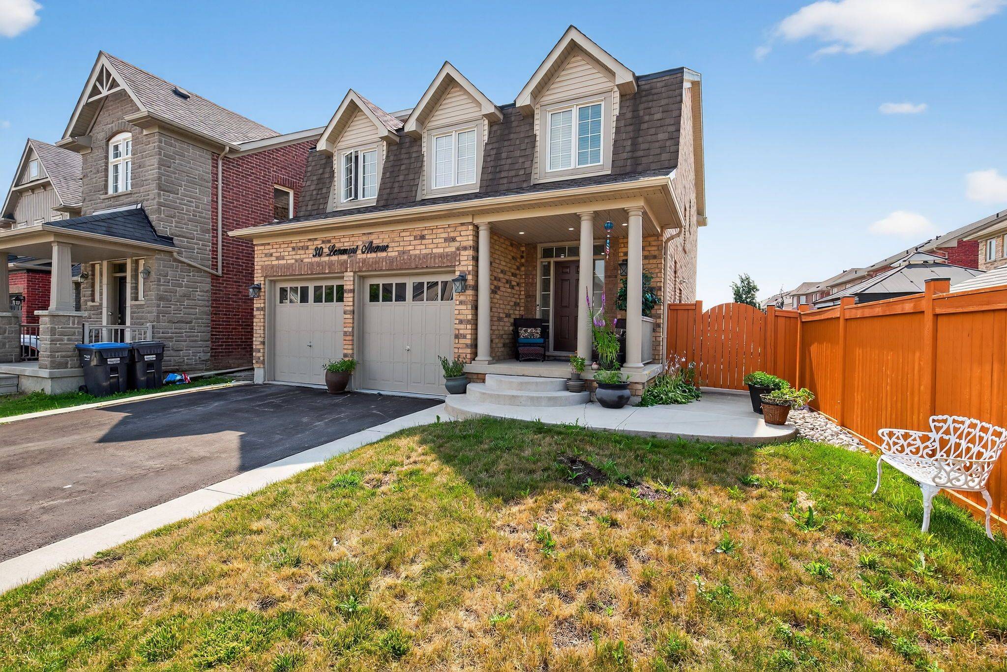 Caledon, ON L7C 3N3,30 Learmont AVE