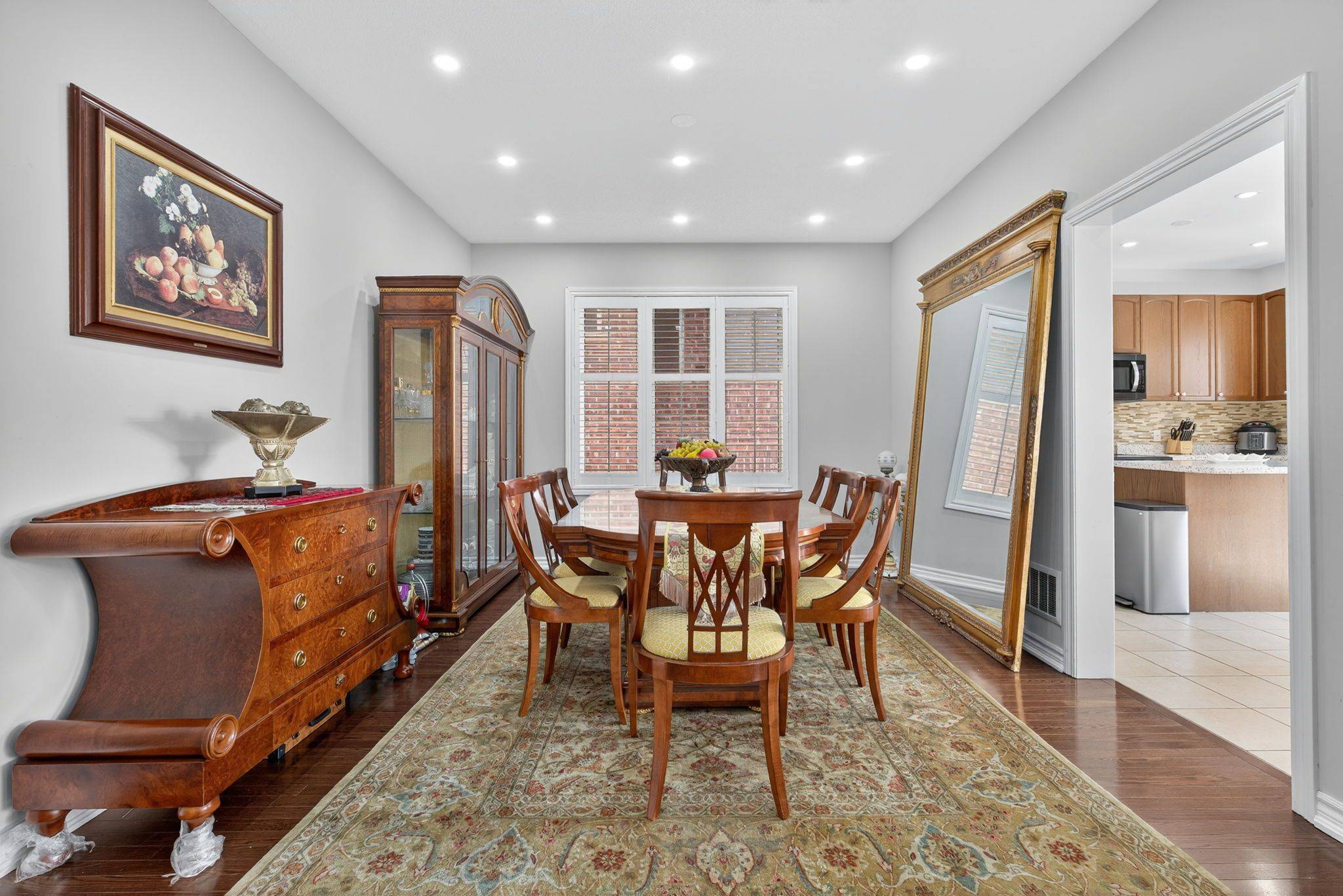 Caledon, ON L7C 3N3,30 Learmont AVE