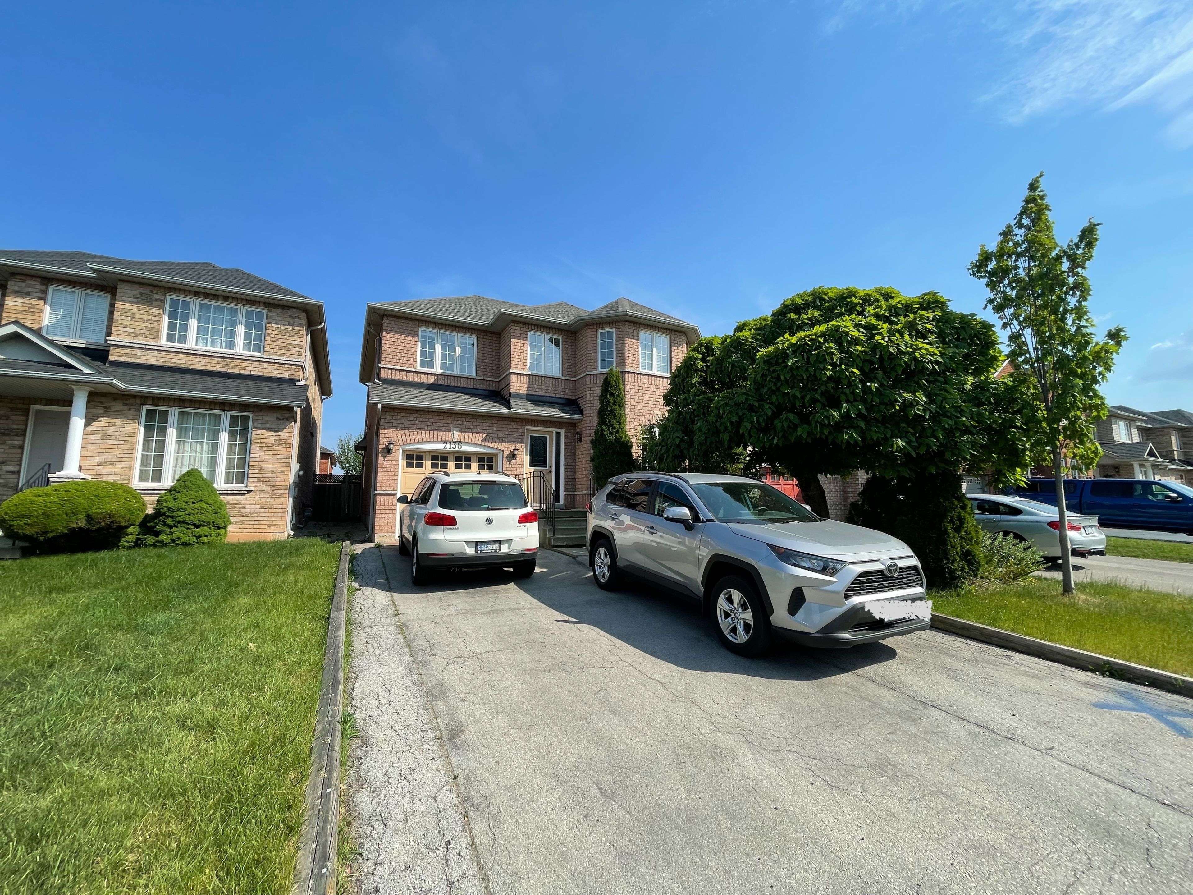 Oakville, ON L6M 3W8,2136 Golden Orchard TRL