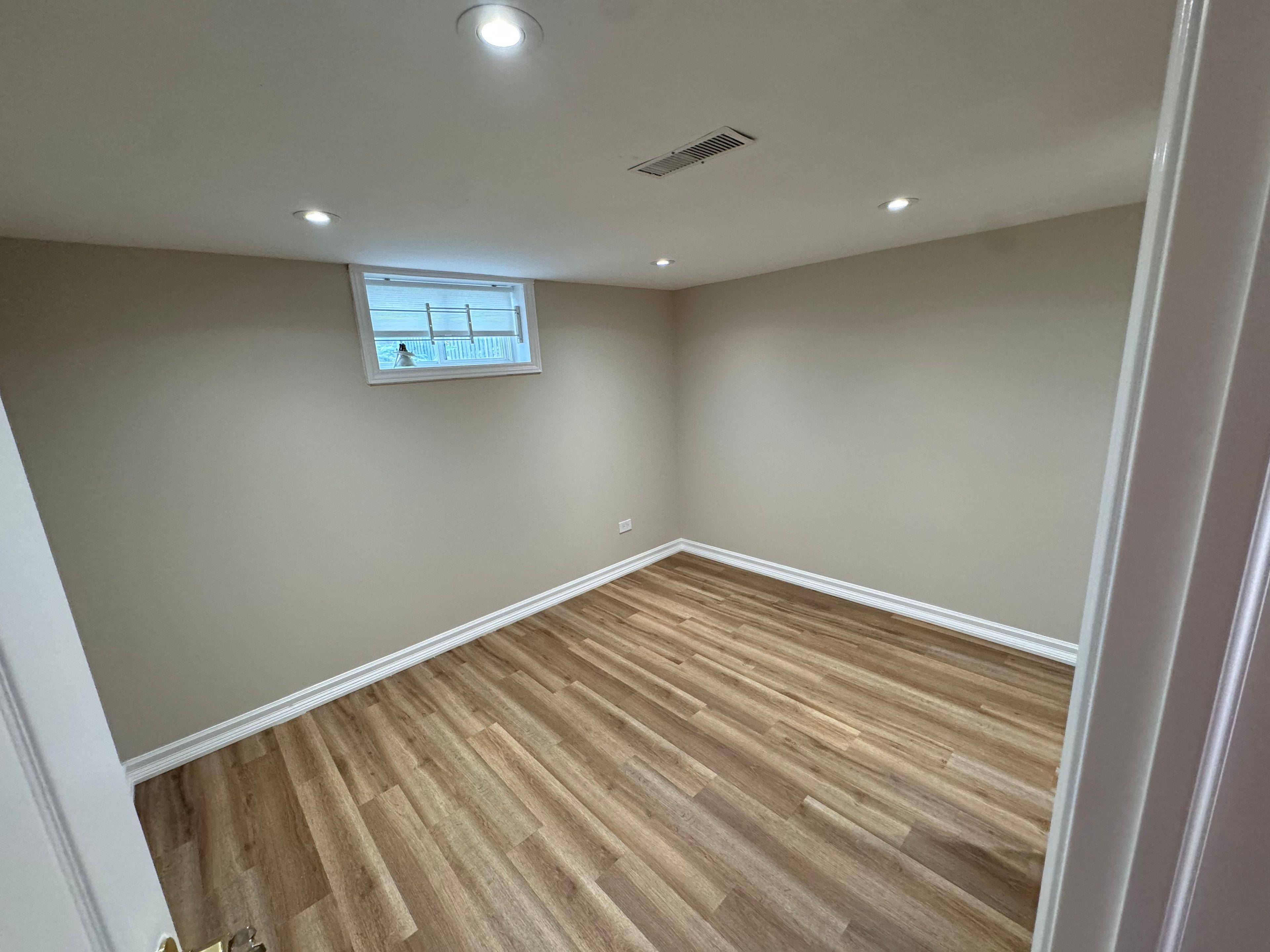 Toronto W08, ON M9B 5P8,4 Beaver Bend CRES #Bsmt