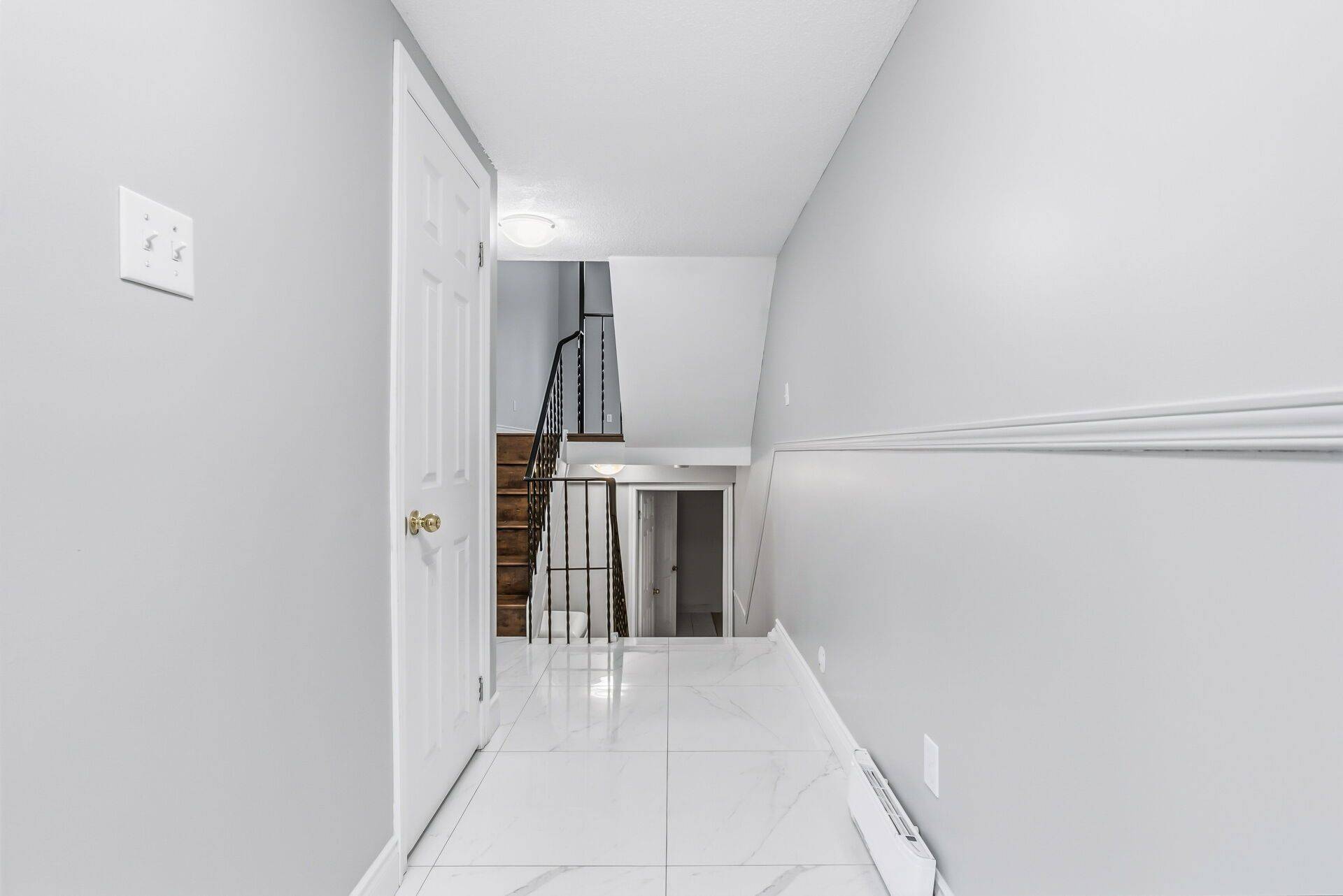 Brampton, ON L6W 3M3,35 McCallum CT