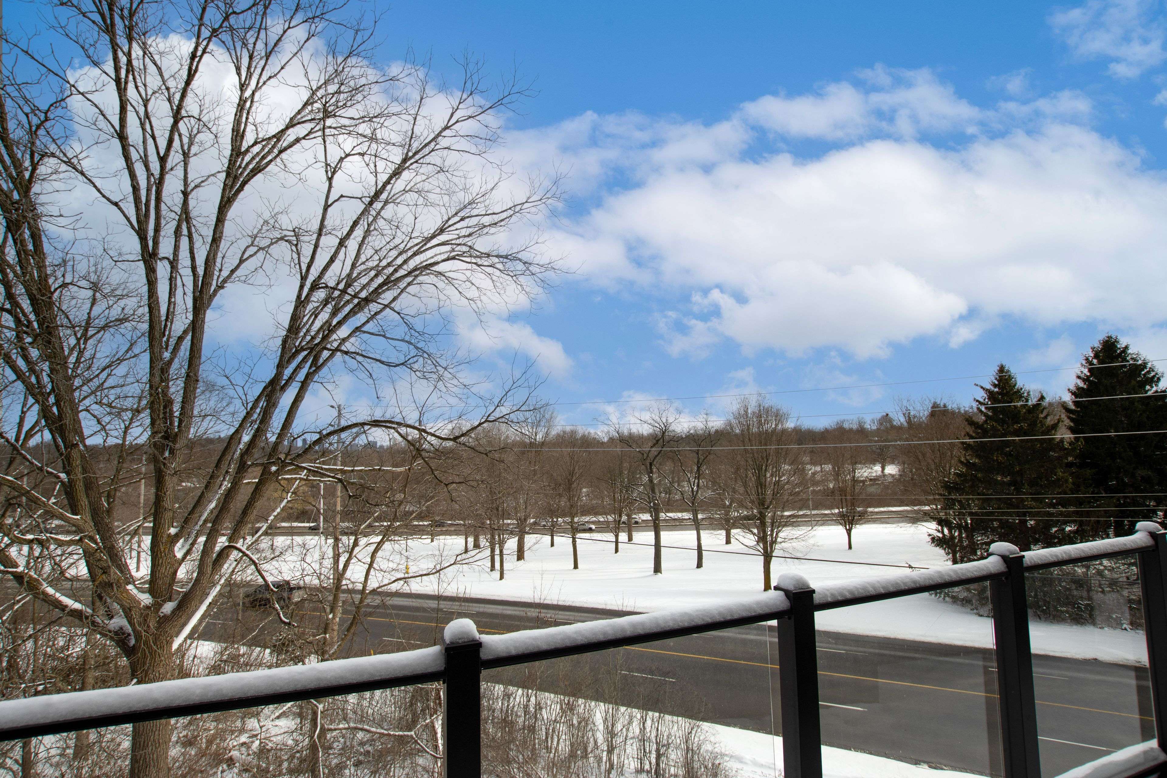 London North, ON N6H 0H2,495 Oakridge DR #11