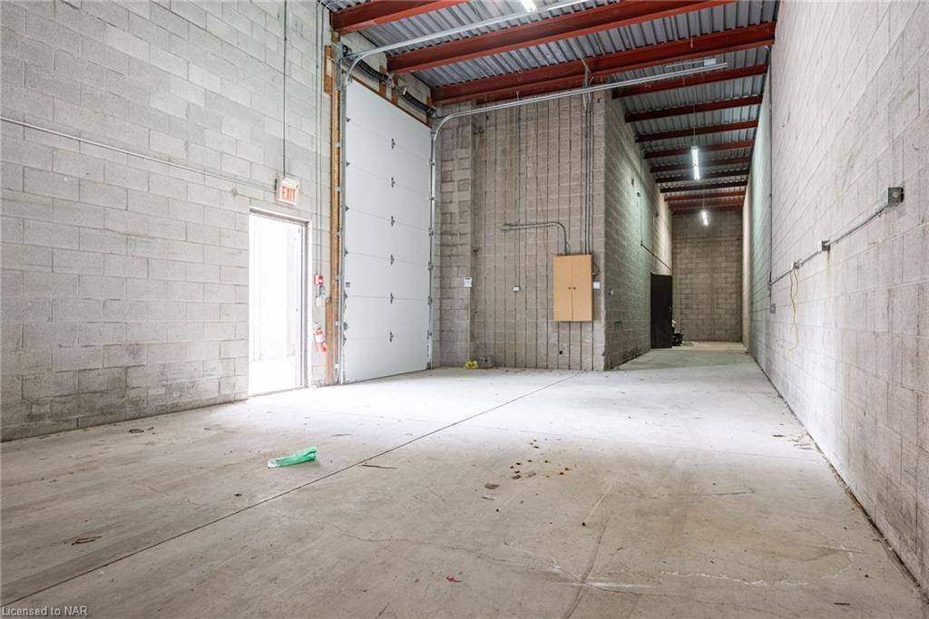 Niagara Falls, ON L2G 1V7,6863 Lundy's LN #D