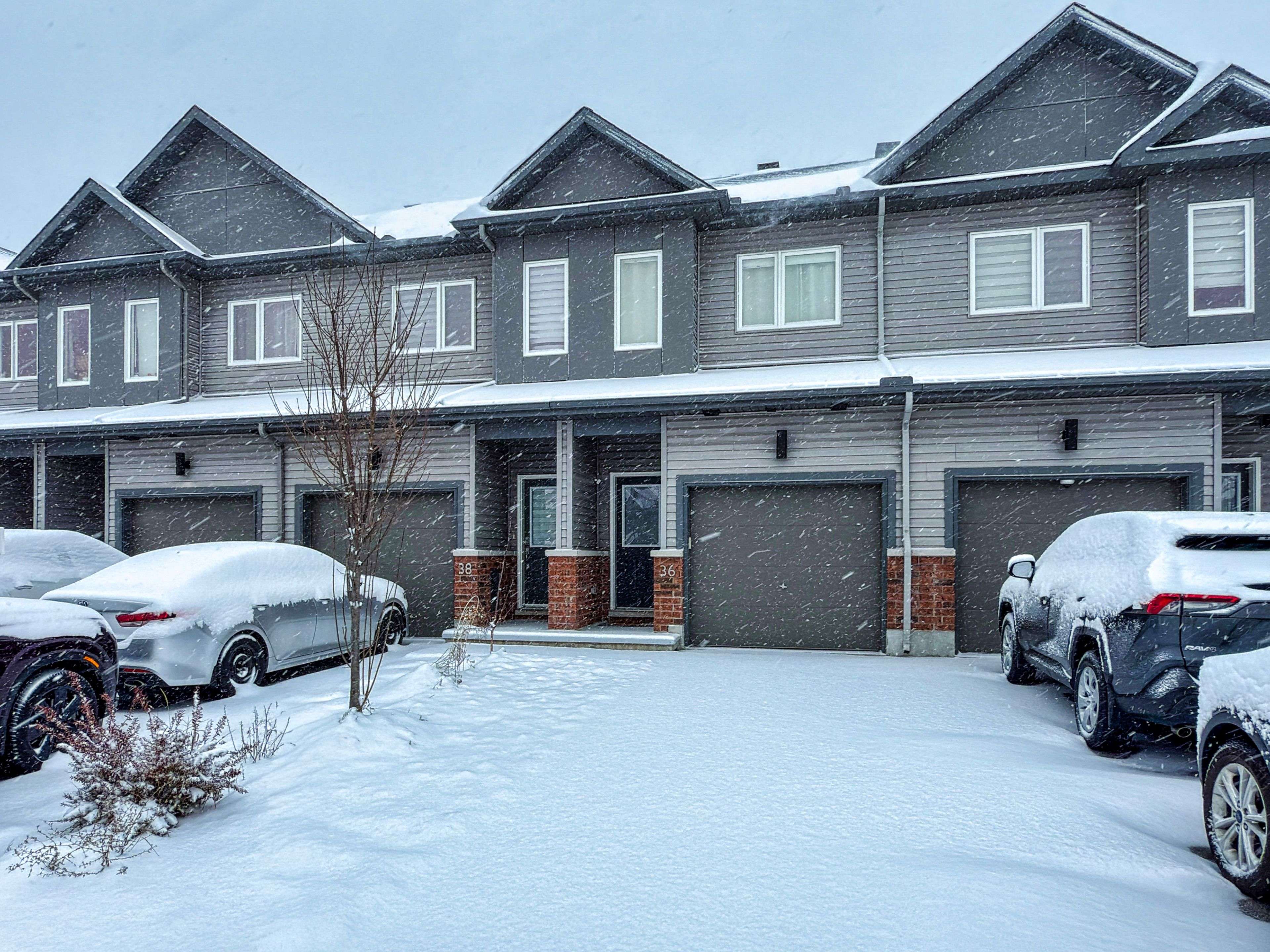 Arnprior, ON K7S 0C6,36 Mona Mcbride DR