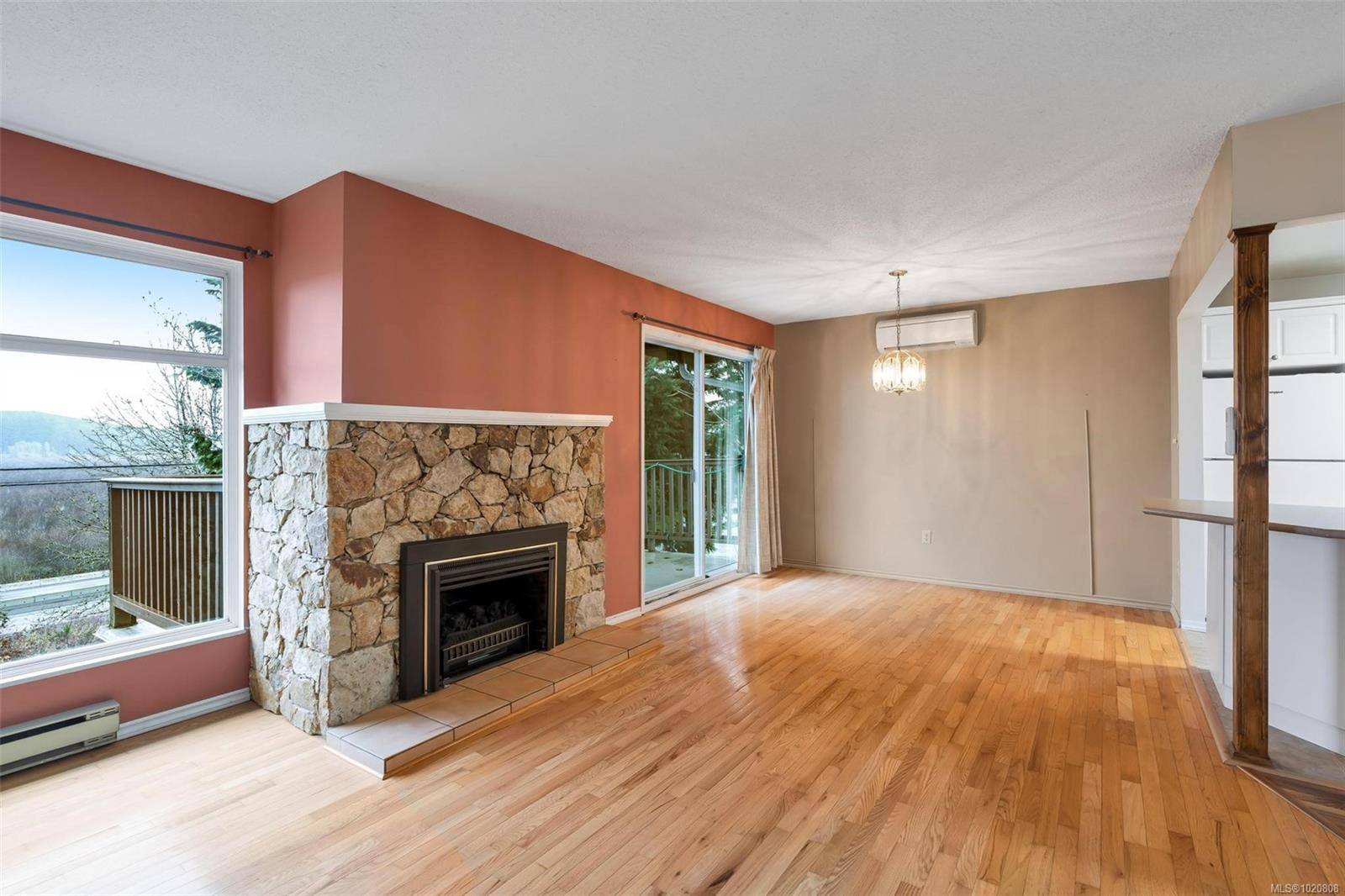 Duncan, BC V9L 2E9,6172 Alington Rd #1