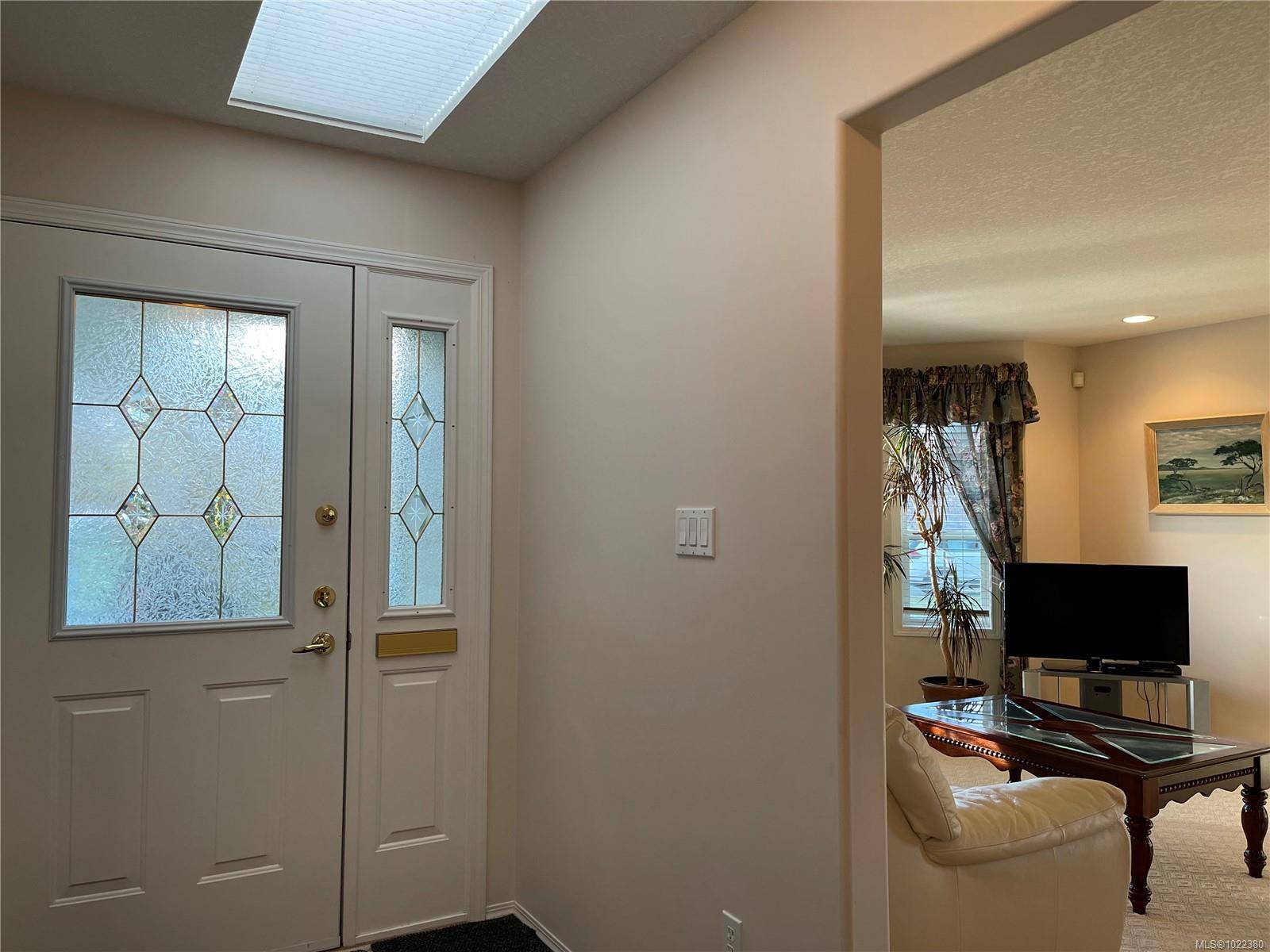 Port Alberni, BC V9Y 8H3,3535 Burde St #15