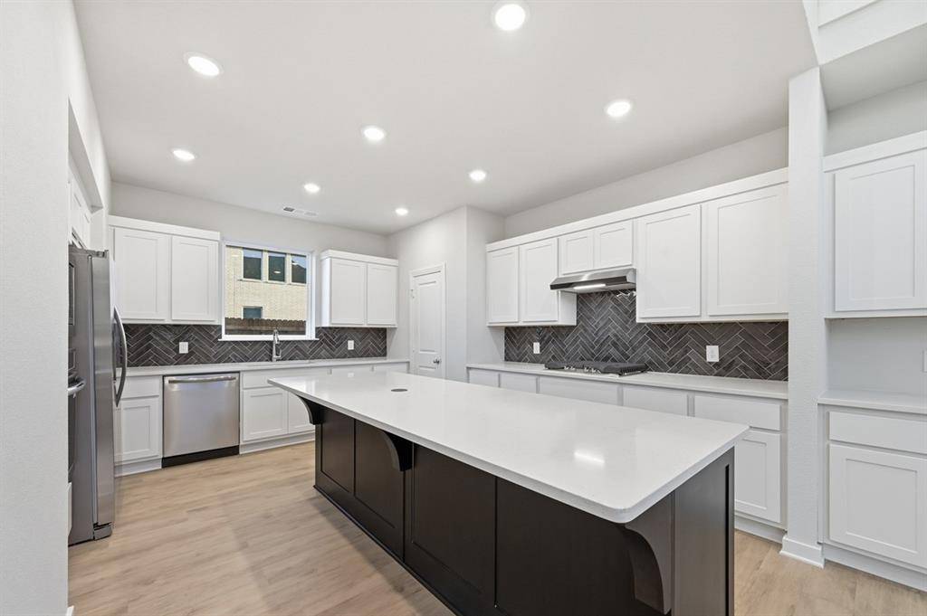 Heartland, TX 75126,3920 Bison Lane