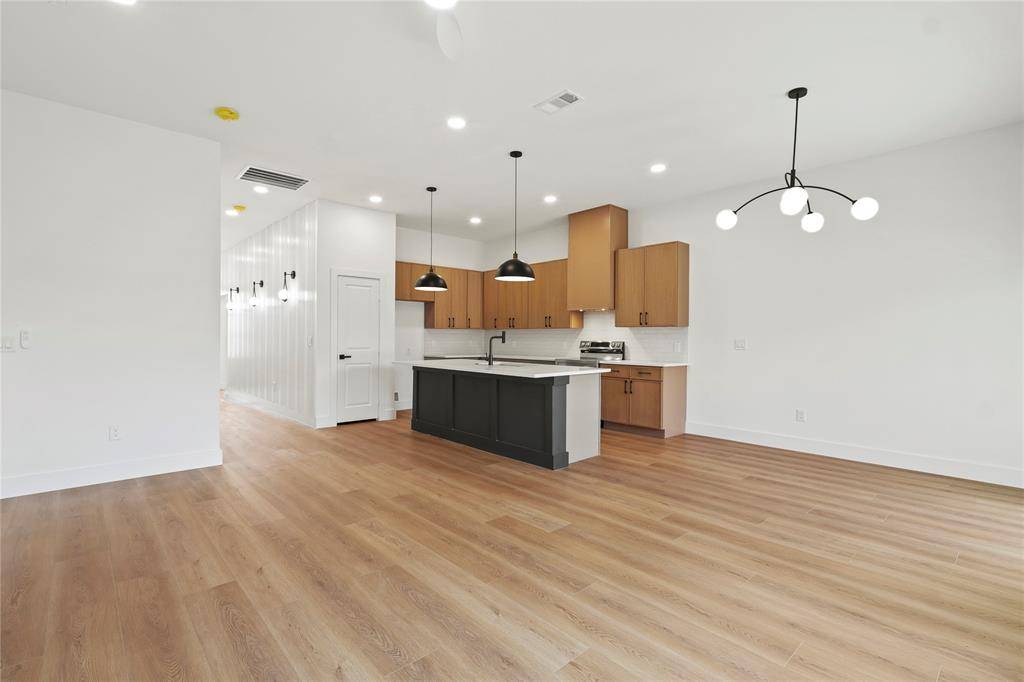 Dallas, TX 75241,2447 Naoma Street