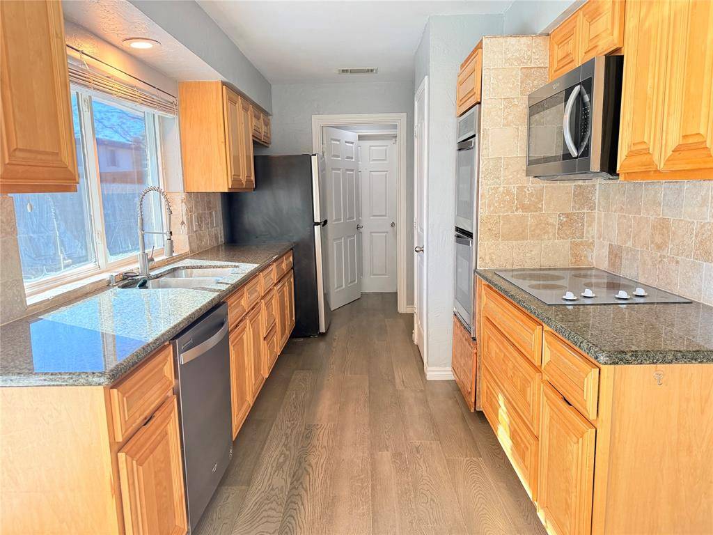 Richardson, TX 75081,2104 Poppy Lane