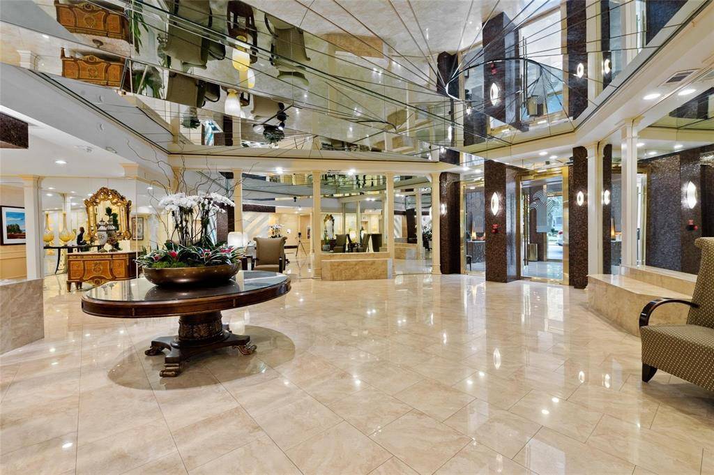 Dallas, TX 75248,5200 Keller Springs Road #615