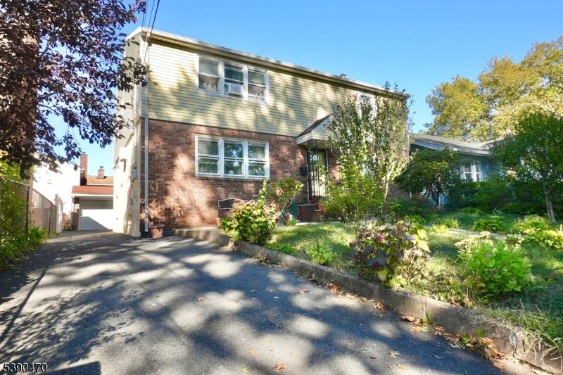 Newark City, NJ 07104,333 Montclair Ave