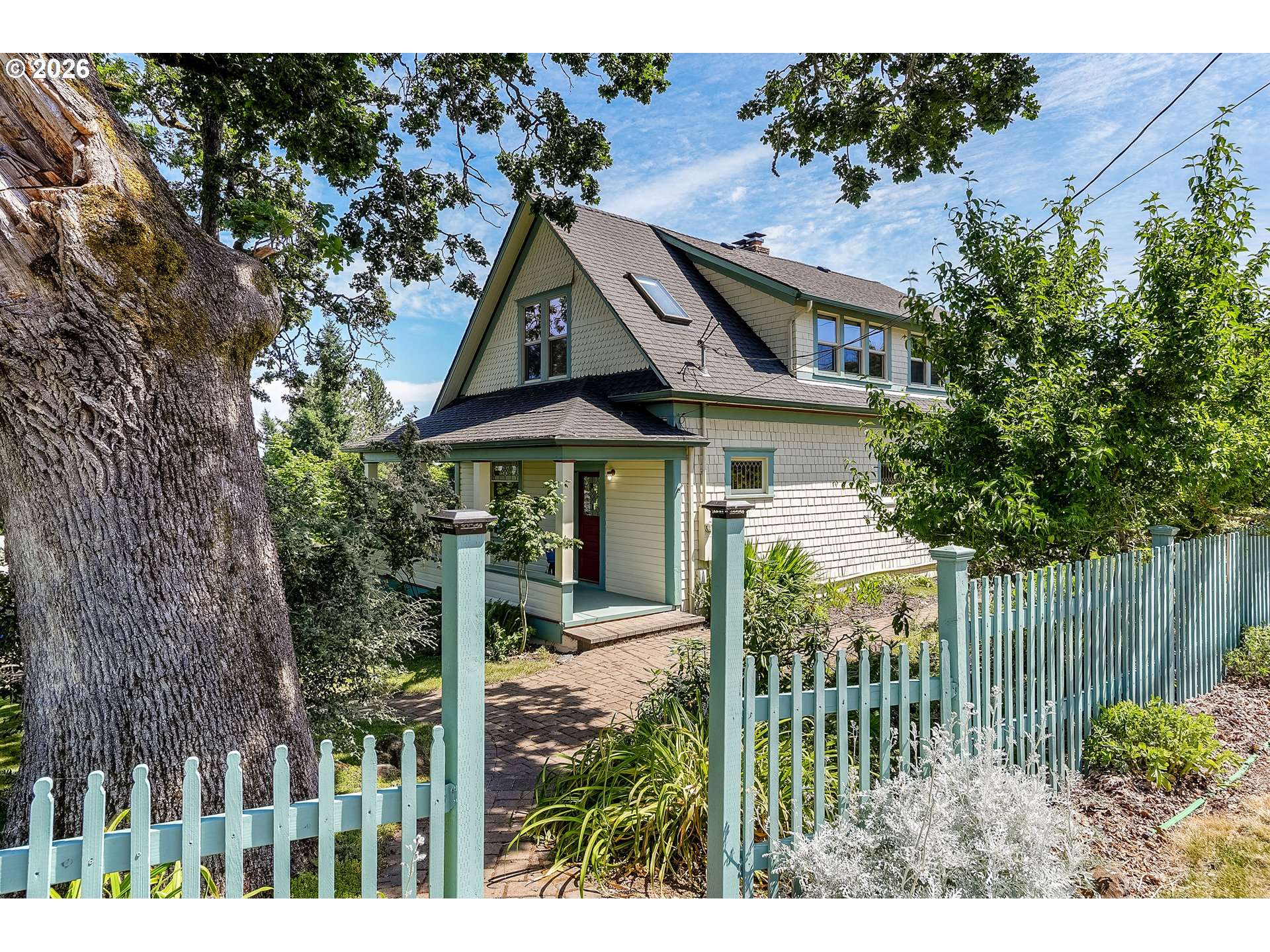 Silverton, OR 97381,1005 RESERVE ST