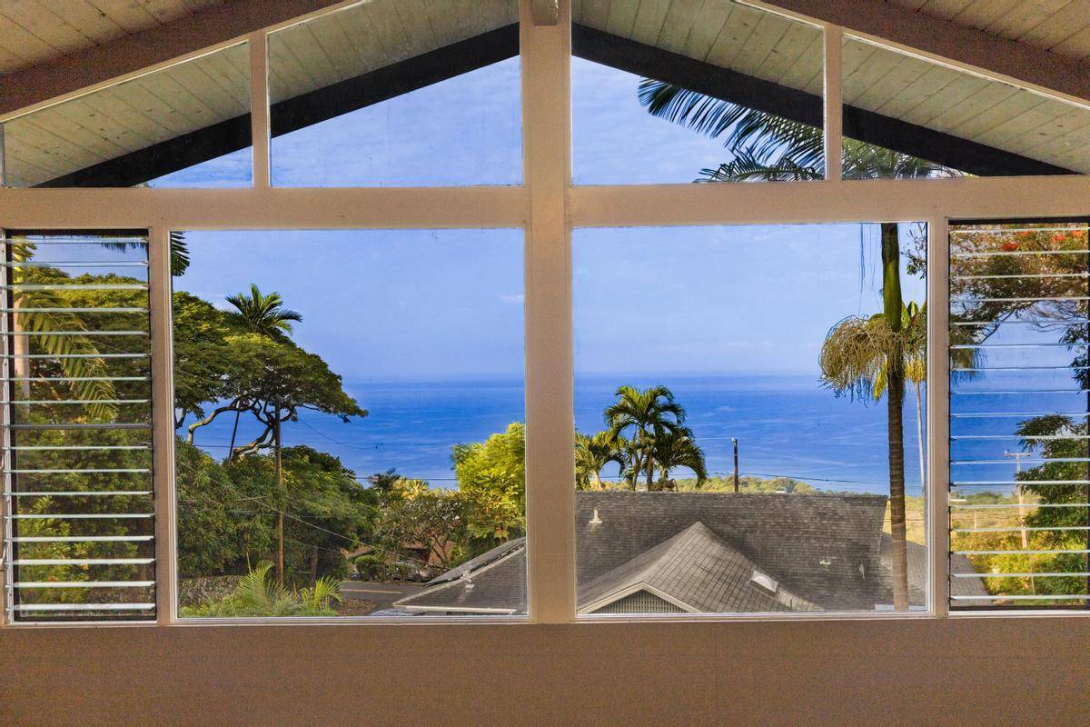 Kailua-kona, HI 96740,77-6484 ONO RD