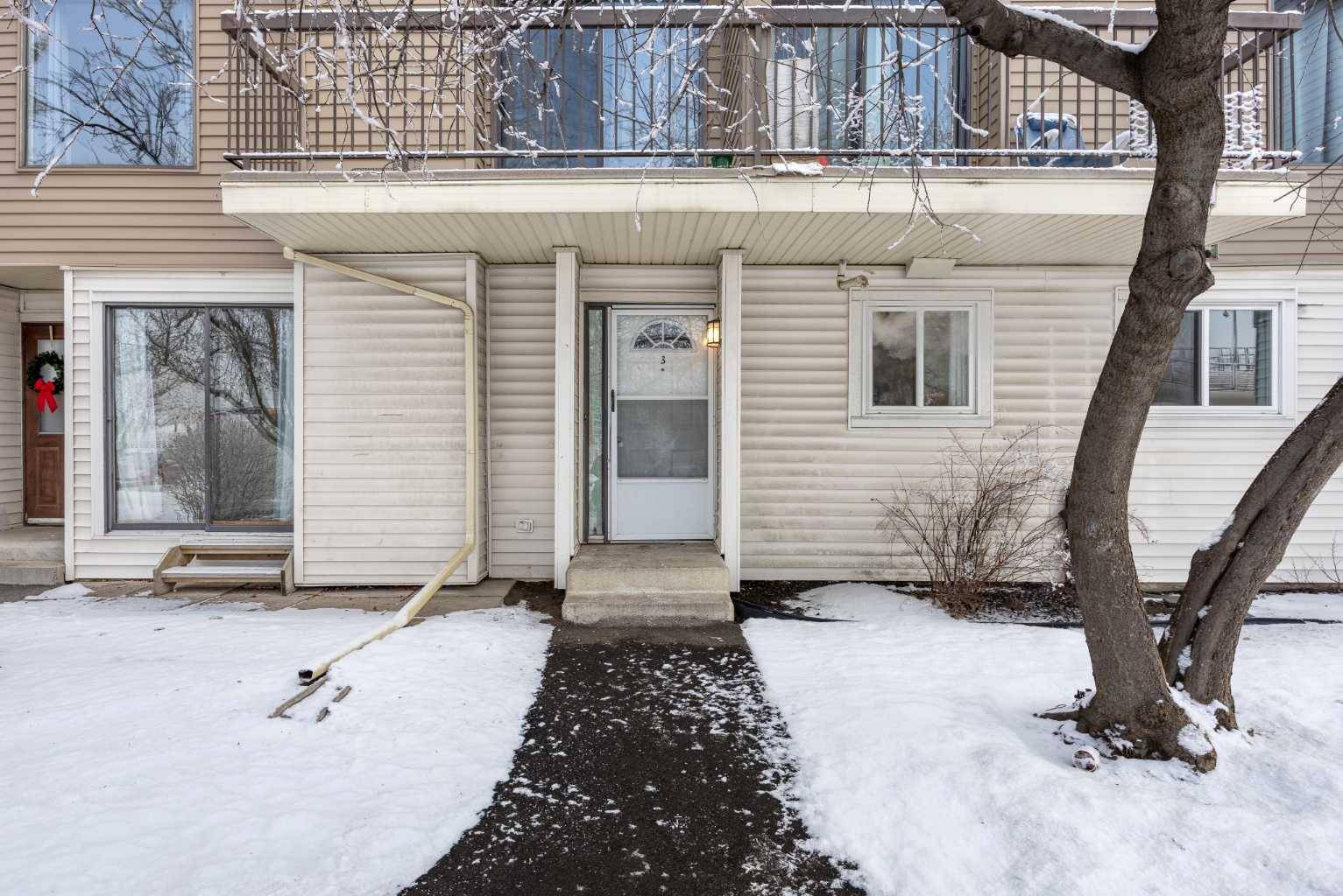 Calgary, AB T1Y 4W8,2519 38 ST NE #3