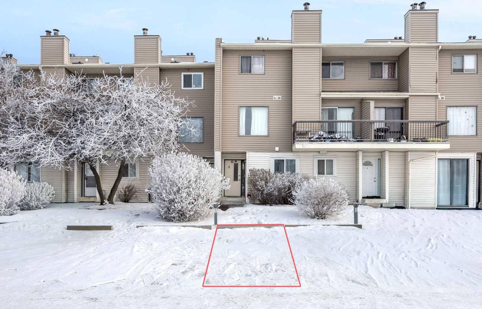 Calgary, AB T1Y 4W8,2519 38 ST NE #3