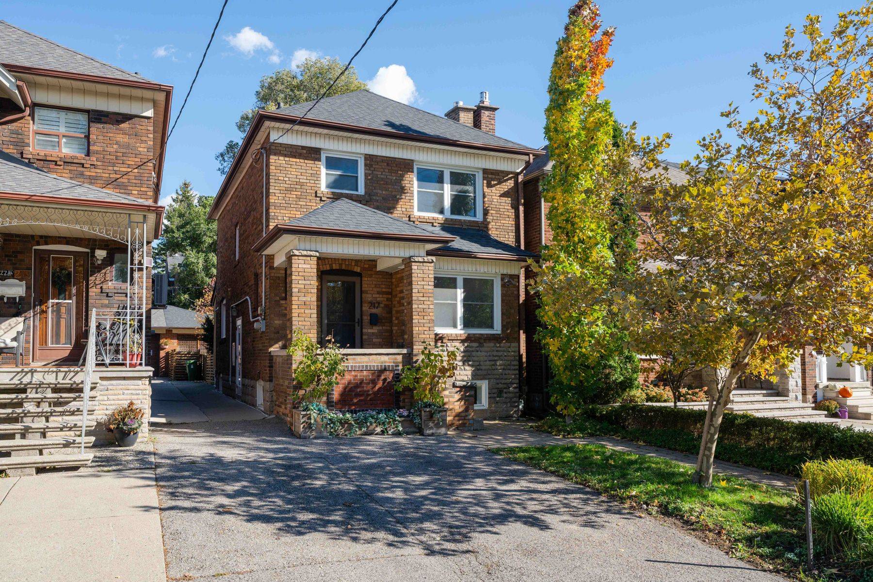 Toronto C03, ON M6E 3K8,217 Northcliffe BLVD