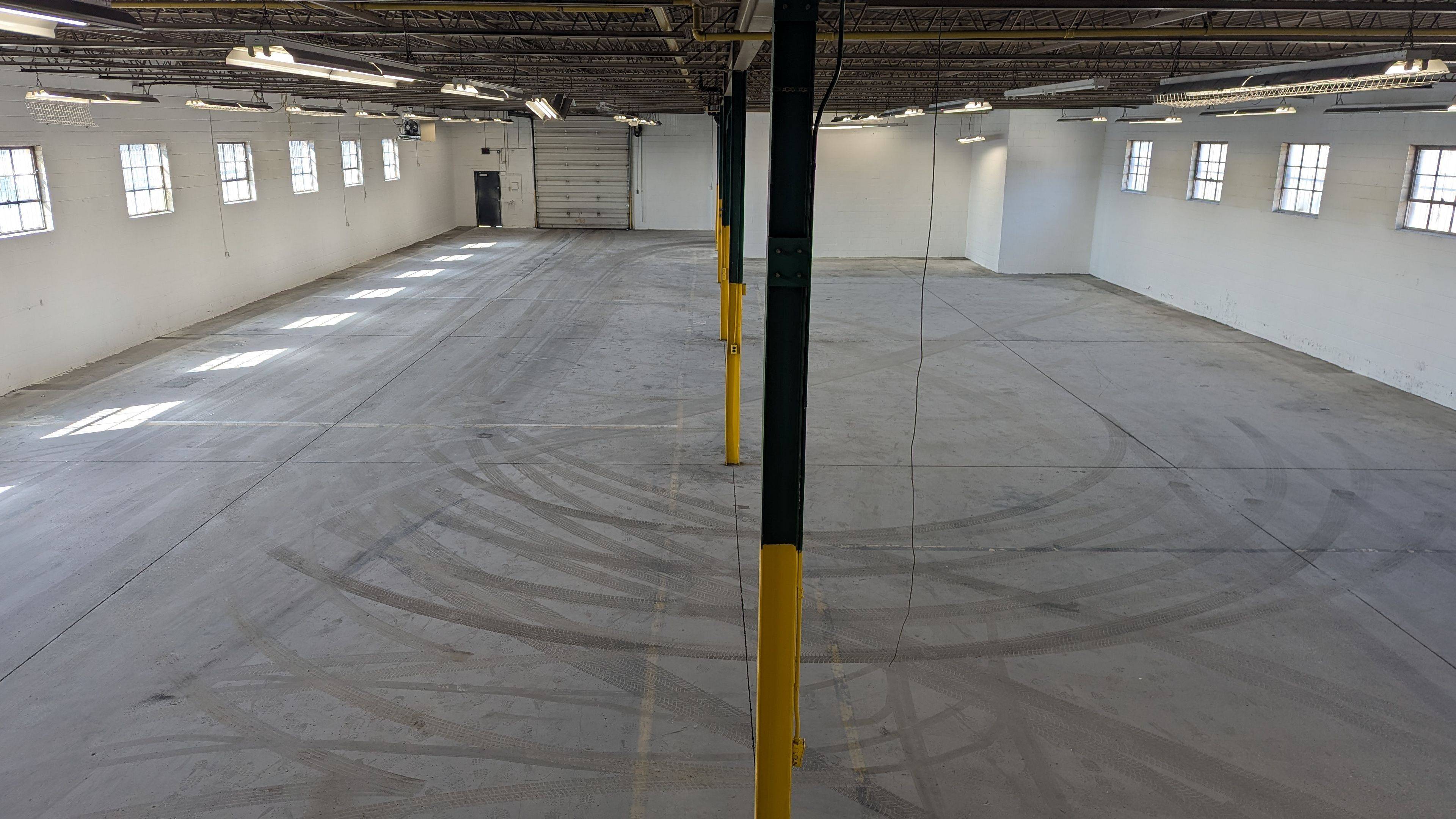 Mississauga, ON L4W 1R2,1220 Matheson BLVD E