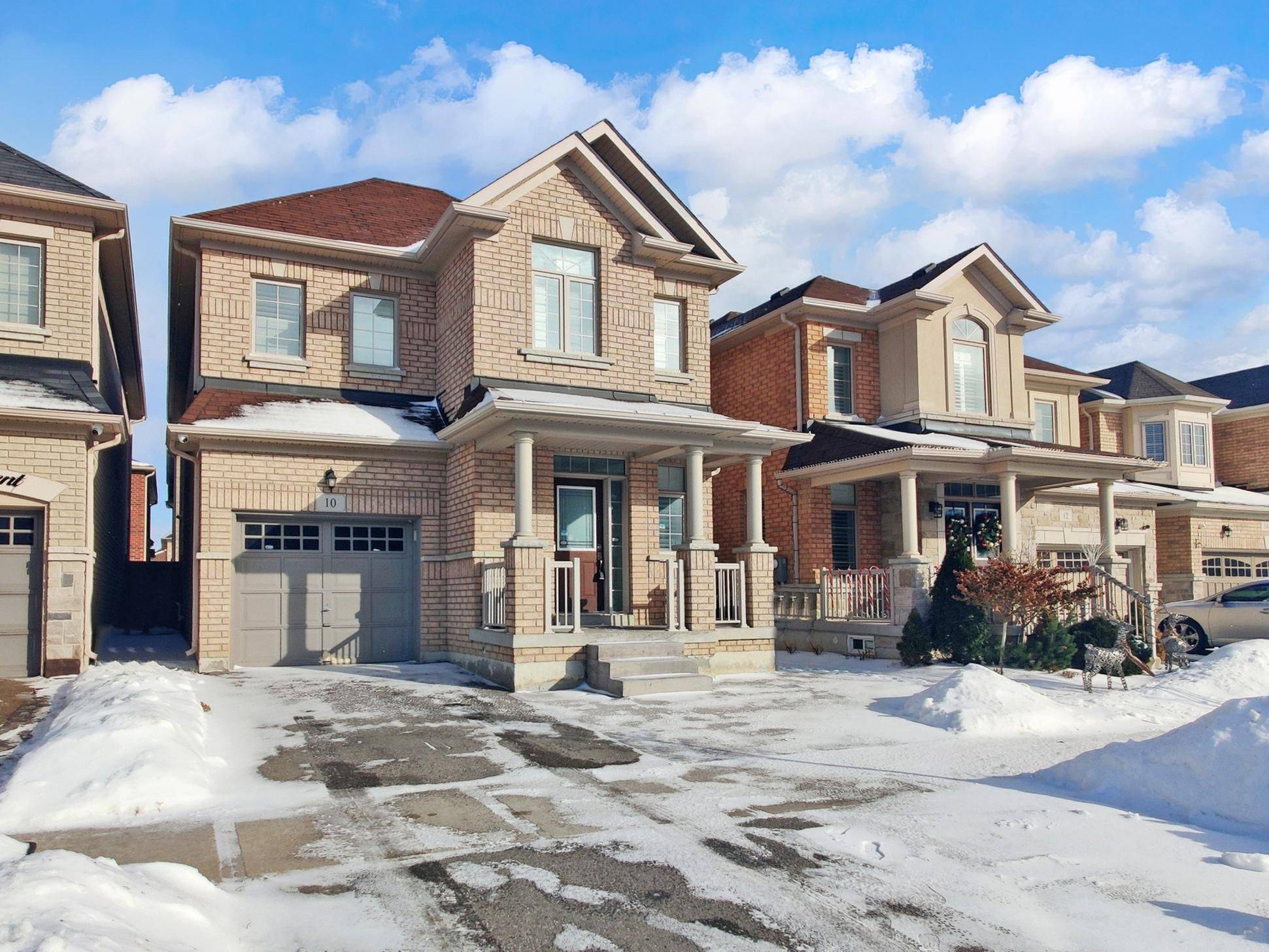 Brampton, ON L7A 4J5,10 Lloyd CRES