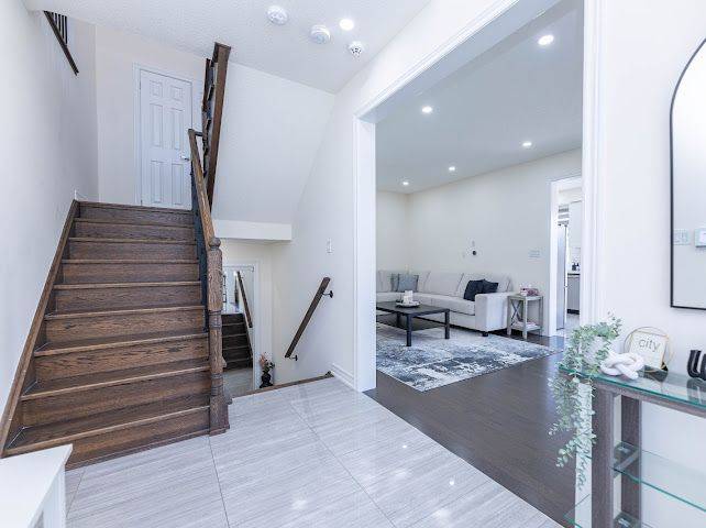 Brampton, ON L7A 0G1,3 Novice DR