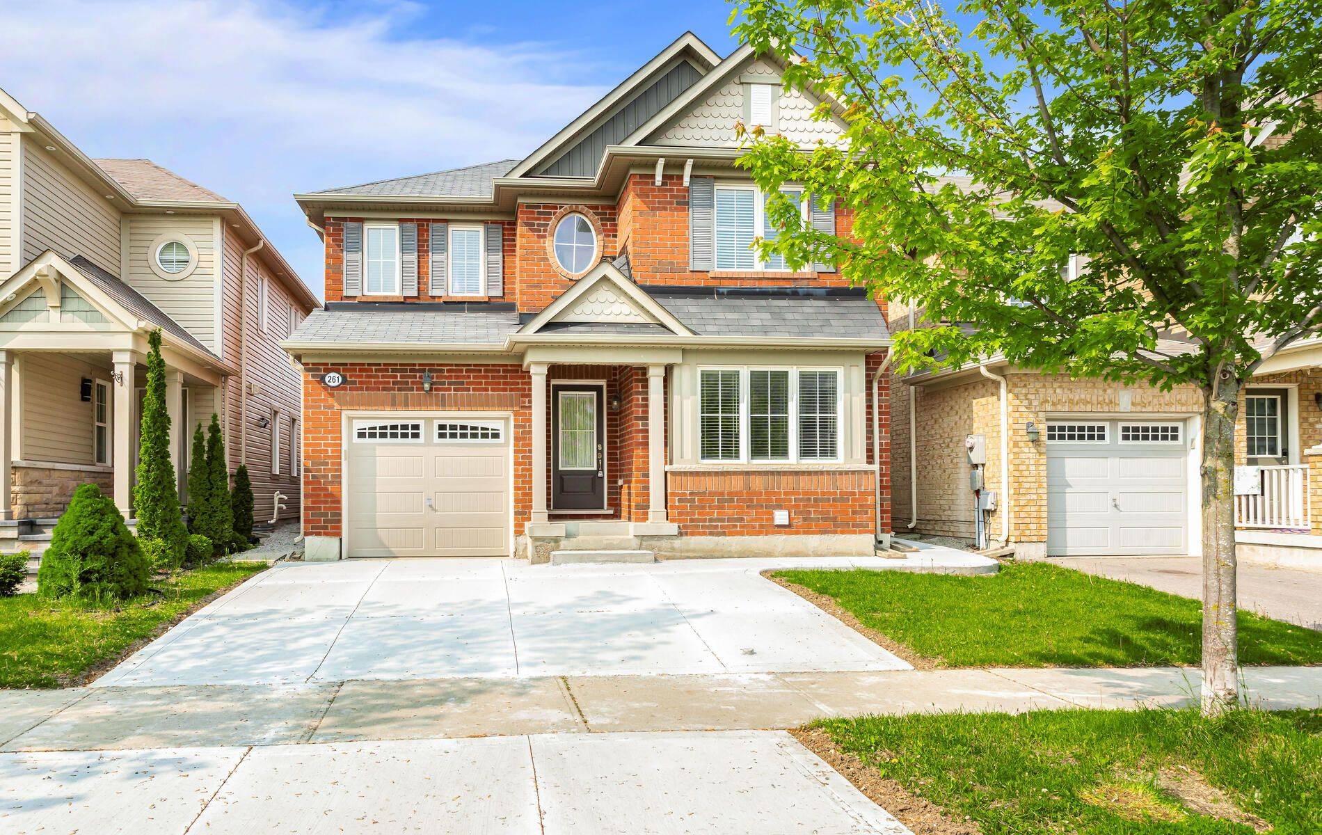 Milton, ON L9T 8N9,261 Gleave ( Upper Level) TER