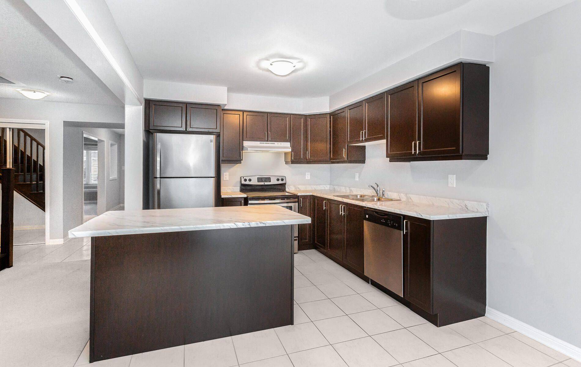 Milton, ON L9T 8N9,261 Gleave ( Upper Level) TER