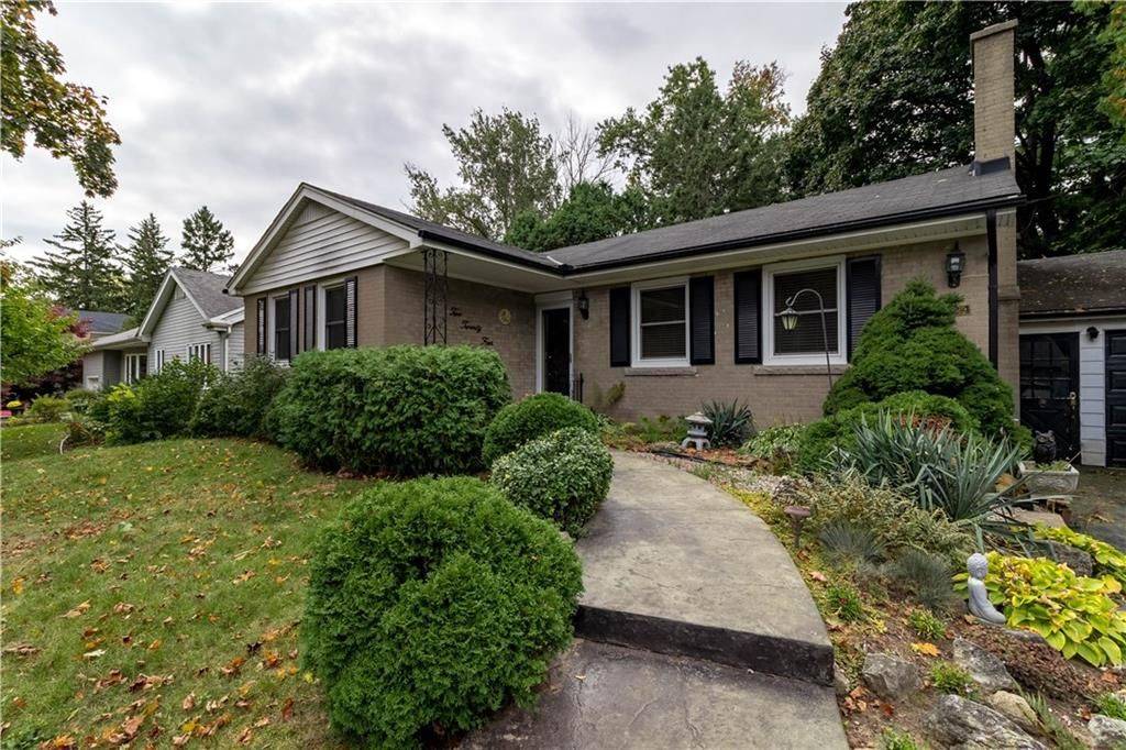 Burlington, ON L7L 2N4,224 POPLAR DR