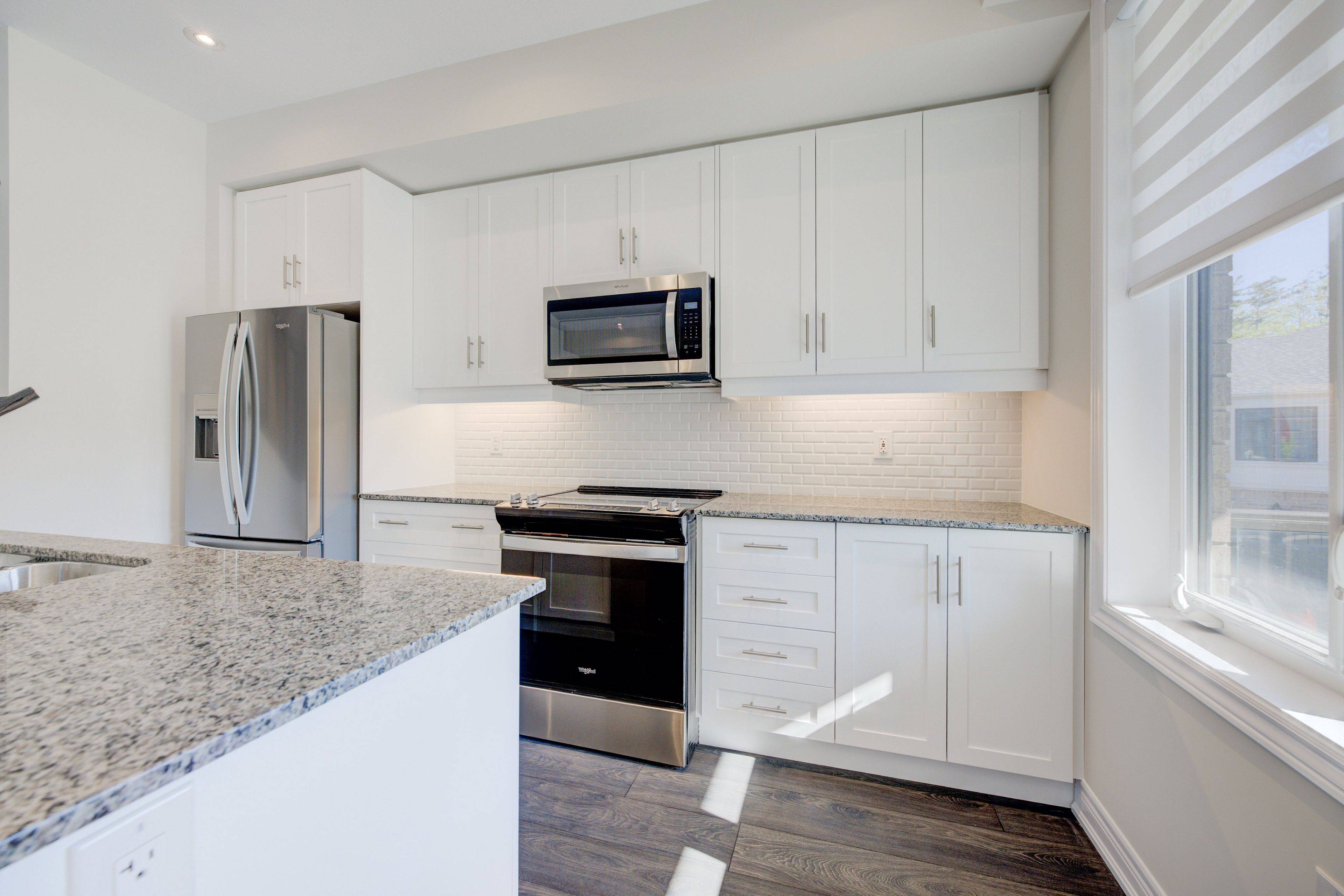 Cambridge, ON N1R 0C6,10 BIRMINGHAM DR #116