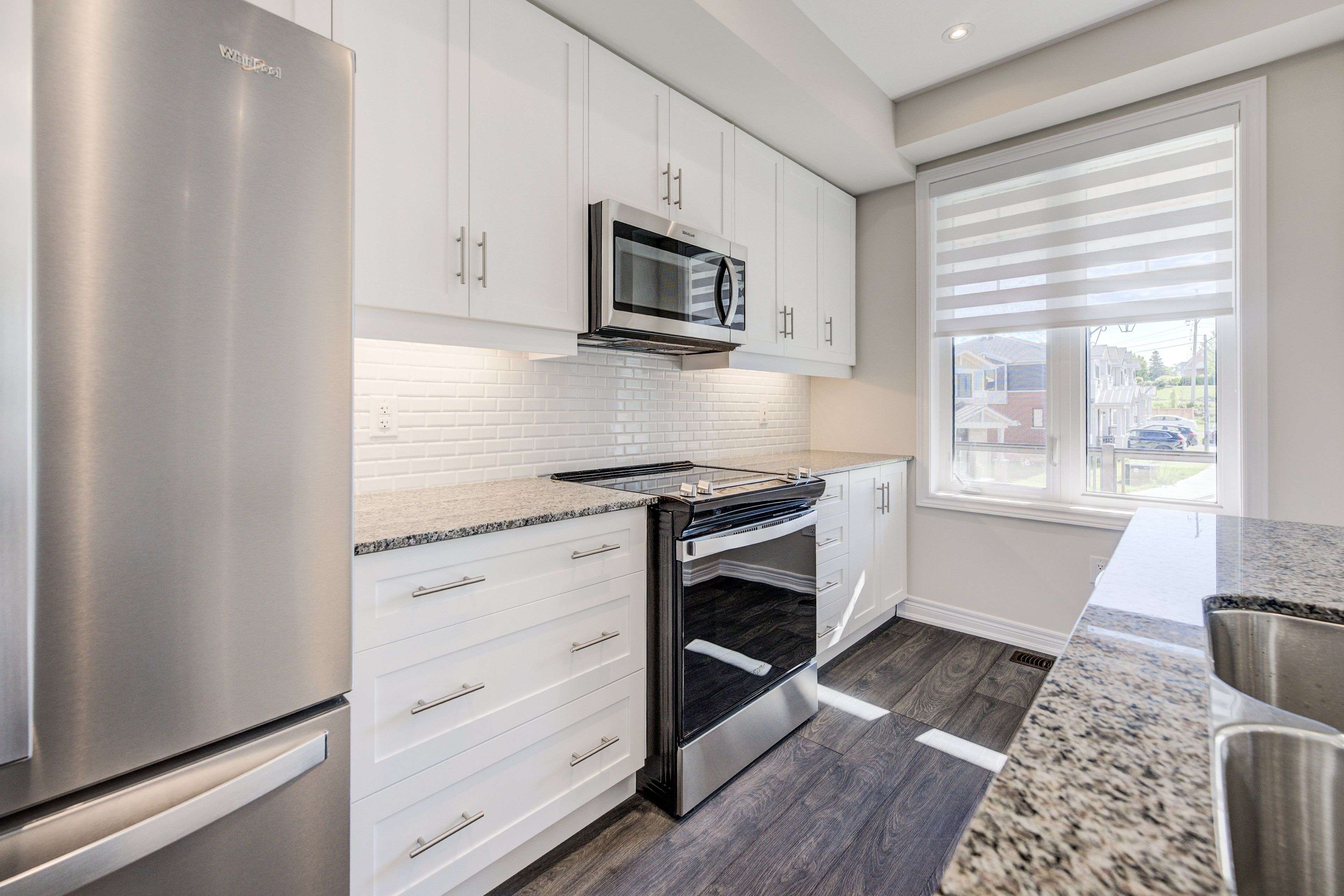 Cambridge, ON N1R 0C6,10 BIRMINGHAM DR #116