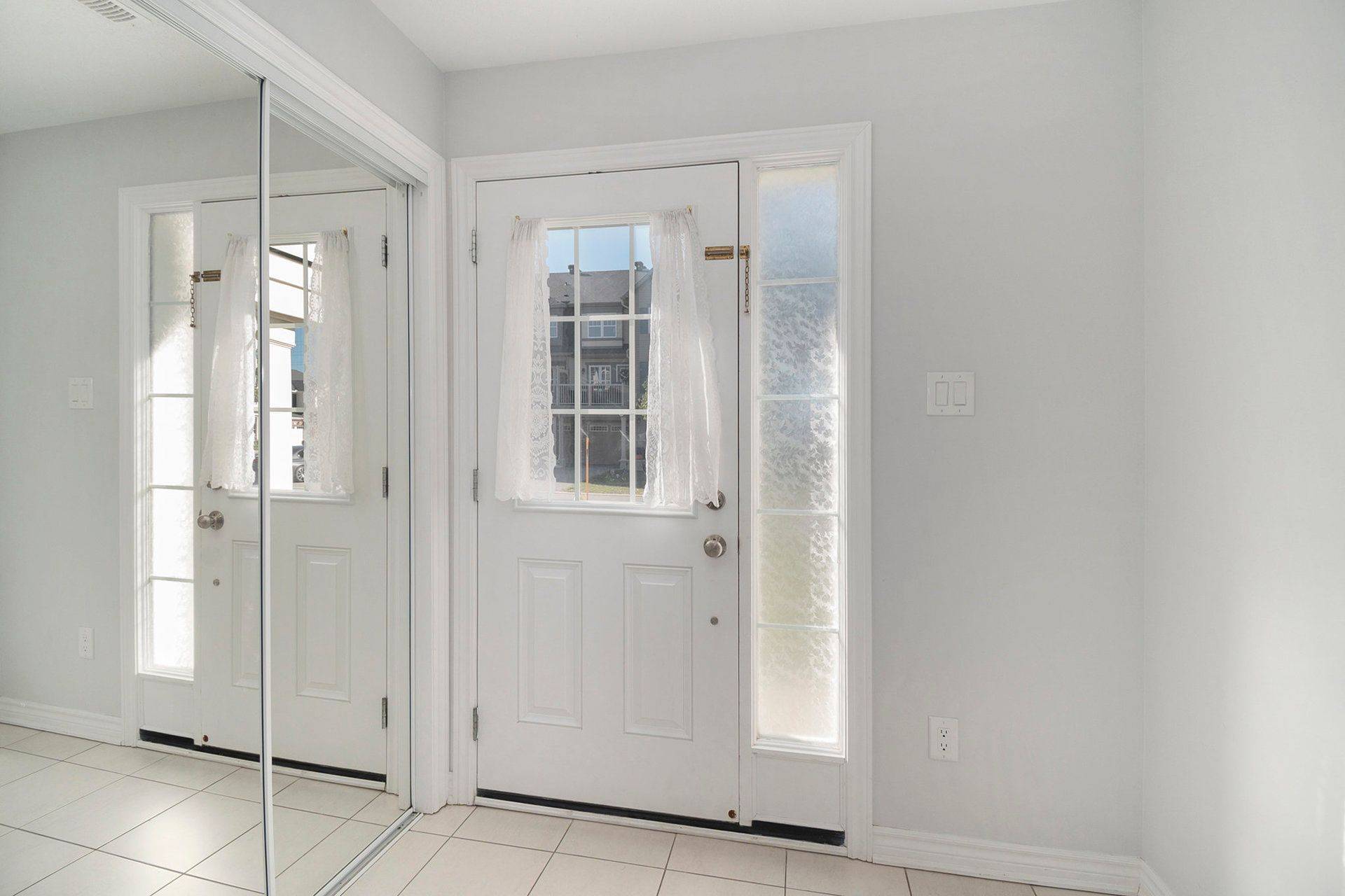 Orleans - Cumberland And Area, ON K4A 1C7,106 Helenium LN