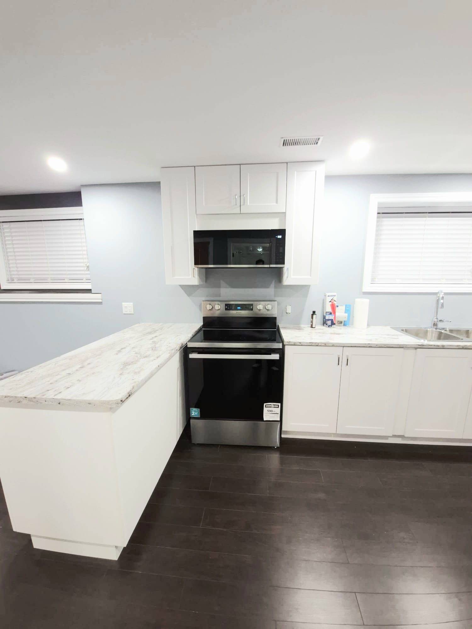 Welland, ON L3B 1A2,12 Vanier DR