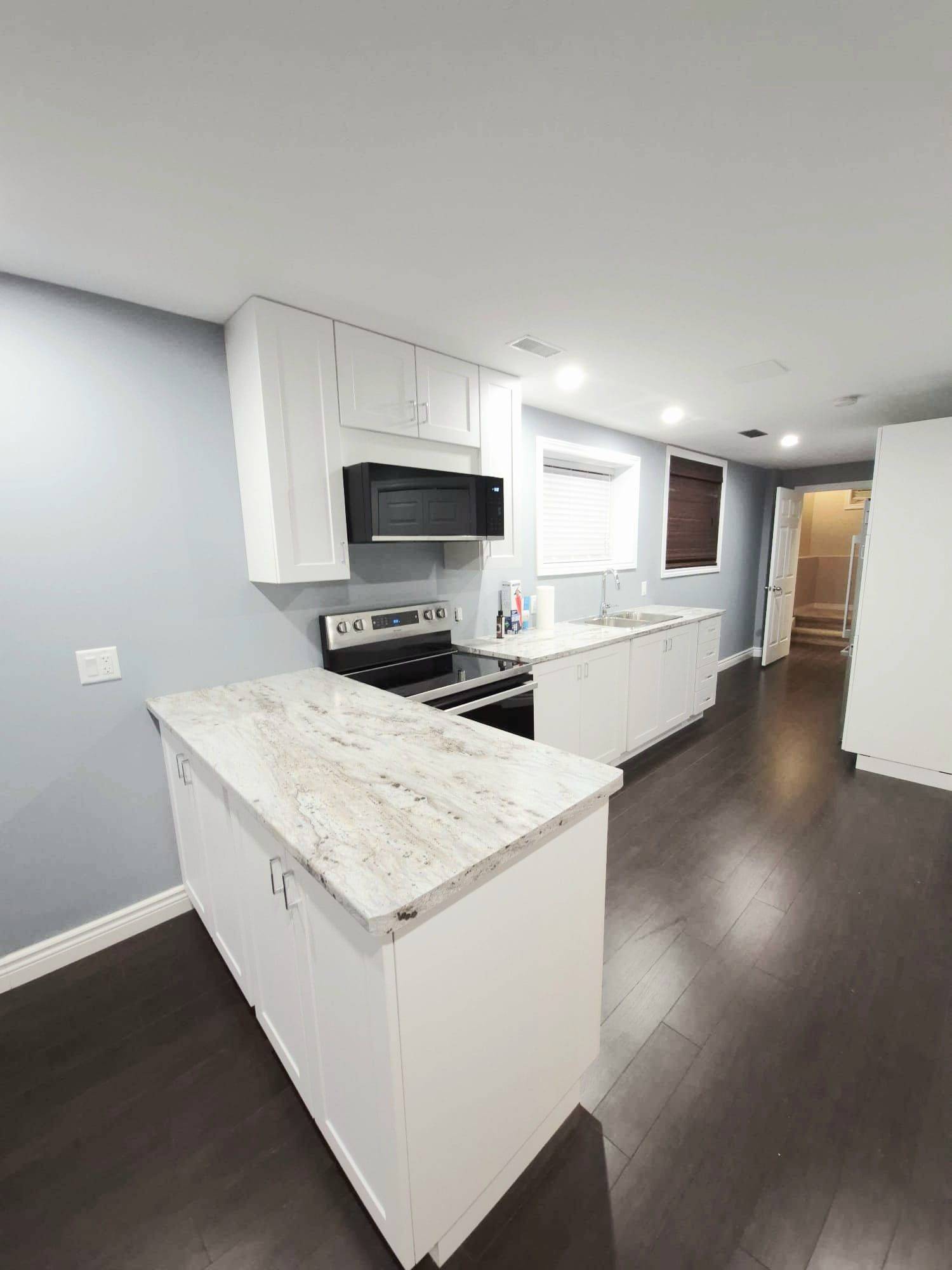 Welland, ON L3B 1A2,12 Vanier DR