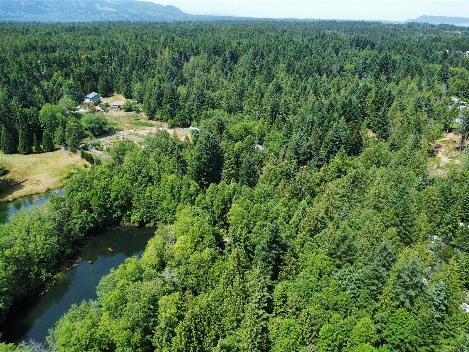 Qualicum Beach, BC V9K 2L7,1075 SPIDER LAKE Rd