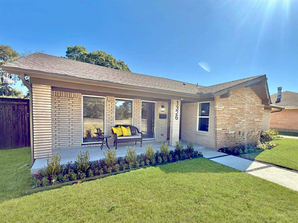 Dallas, TX 75211,1326 Stevens Ridge Drive