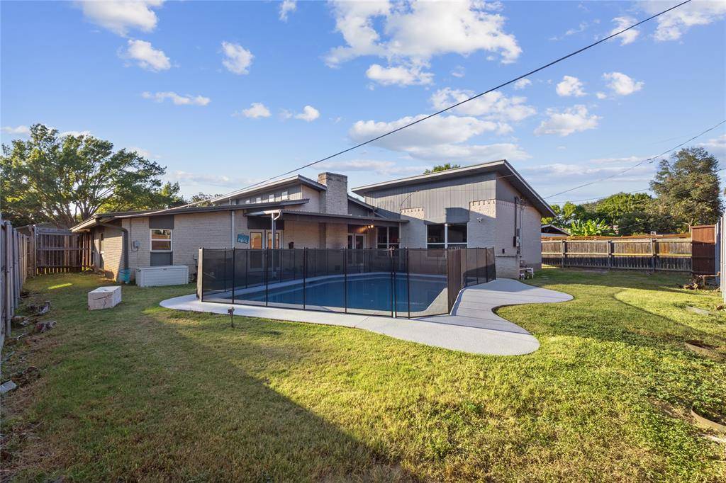 Farmers Branch, TX 75234,12218 Treeview Lane