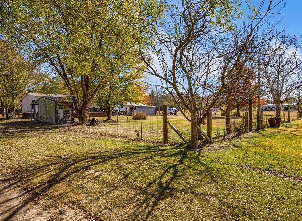 New Boston, TX 75570,399 County Road 3015