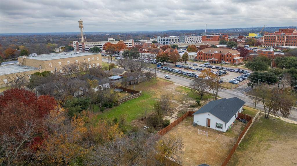 Dallas, TX 75216,1959 E Ann Arbor Avenue