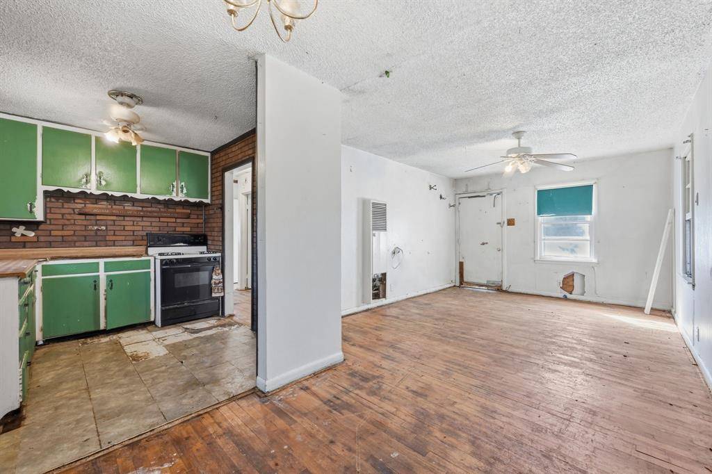 White Settlement, TX 76108,928 Hackamore Street