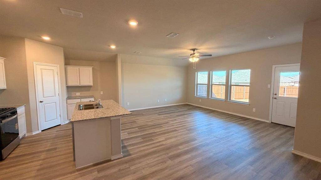 Fort Worth, TX 76131,8520 BELTMILL Parkway