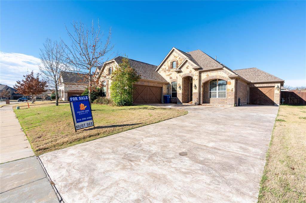 Rowlett, TX 75089,9101 Waters Lane