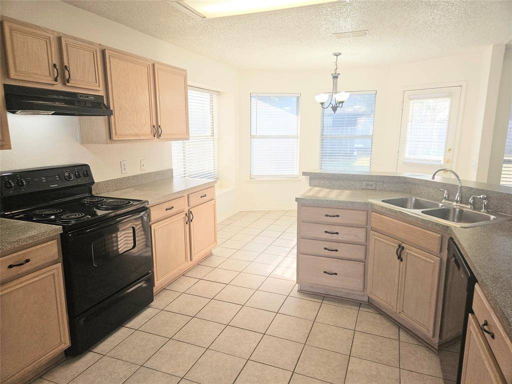 Saginaw, TX 76131,885 Stafford Station Drive