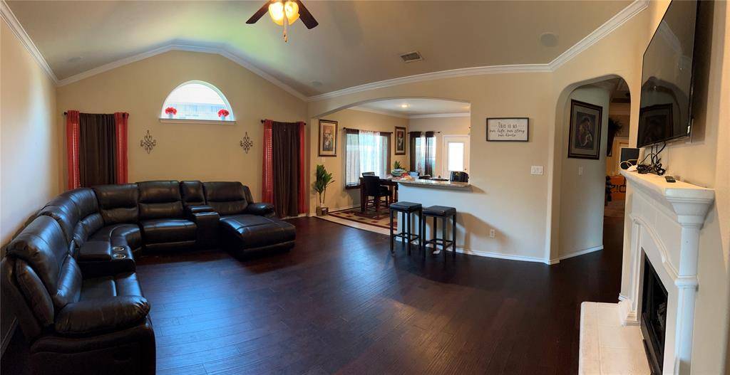 Denton, TX 76208,4805 Green River Drive