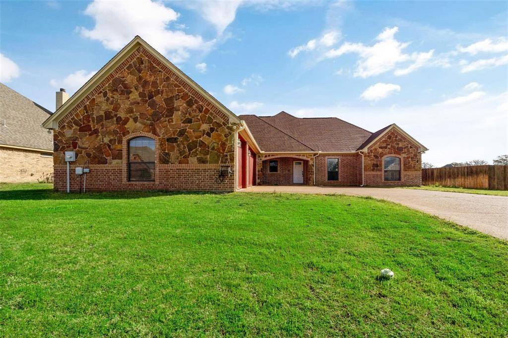 Granbury, TX 76049,2833 Willow Ridge Circle