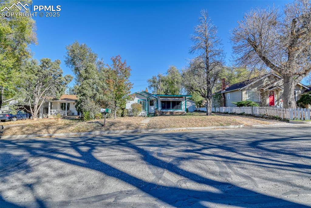 Colorado Springs, CO 80909,27 Bonfoy AVE